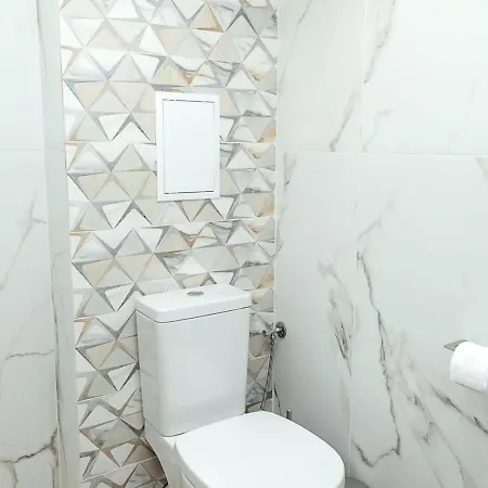 Stylish Flat With Parking Spot - St Constantine & Helena By Flat Mаnager Lägenhet Saints Constantine and Helena