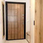 Stylish Flat With Parking Spot - St Constantine & Helena By Flat Mаnager