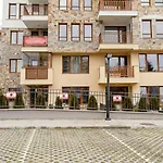 Stylish Flat With Parking Spot - St Constantine & Helena By Flat Mаnager 公寓 圣君士坦丁和海伦那