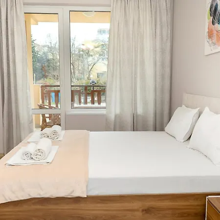 Stylish Flat With Parking Spot - St Constantine & Helena By Flat Mаnager סנט קונסטנטין והלנה