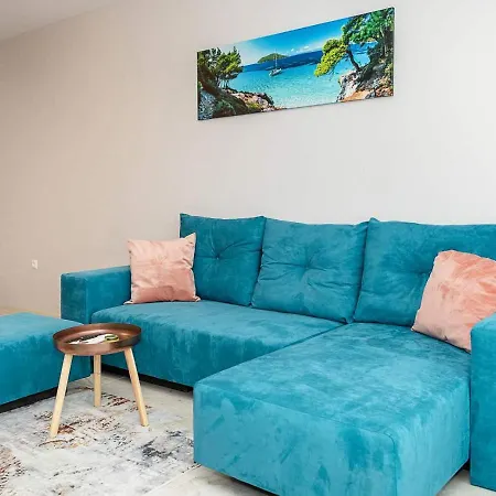 דירה Stylish Flat With Parking Spot - St Constantine & Helena By Flat Mаnager