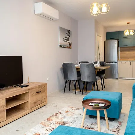 Stylish Flat With Parking Spot - St Constantine&helena By Flat Mаnager * Святі Костянтин і Олена