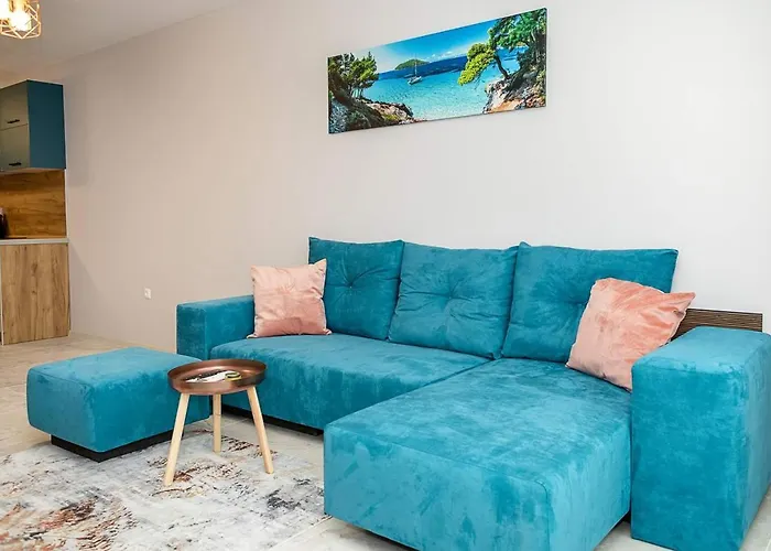 Apartament Stylish Flat With Parking Spot - St Constantine & Helena By Flat Mаnager