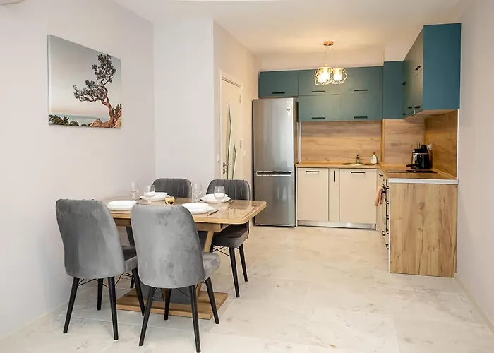 Stylish Flat With Parking Spot - St Constantine&helena By Flat Mаnager *
